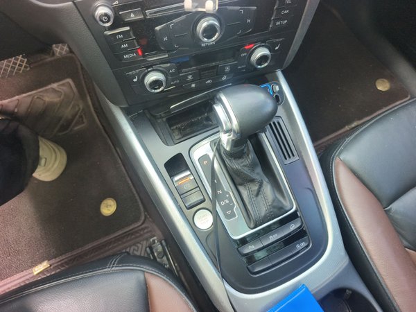 Audi Q5 2018, 135000 км, за 16354 USD - фото 15