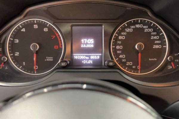Audi Q5 2018, 163300 км, за 14456 USD - фото 8