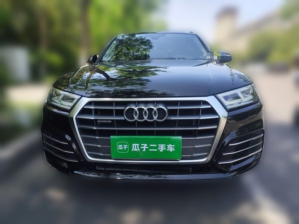 Audi Q5L 2018, 111800 км, за 20738 USD