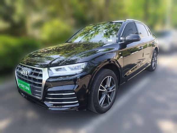 Audi Q5L · 2018 год