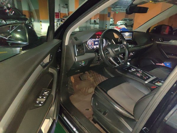 Audi Q5L 2018, 168600 км, за 19518 USD - фото 13