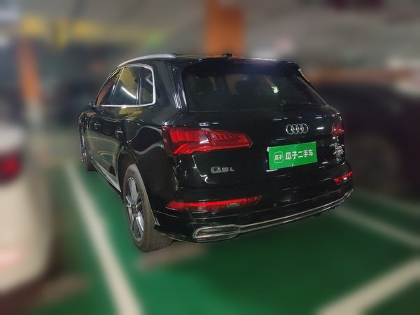 Audi Q5L 2018, 168600 км, за 19518 USD