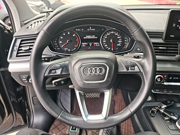 Audi Q5L 2020, 160100 км, за 19045 USD - фото 14
