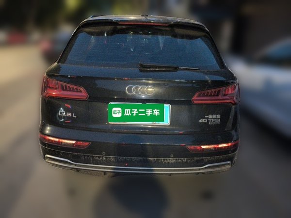 Audi Q5L 2020, 45300 км, за 28742 USD