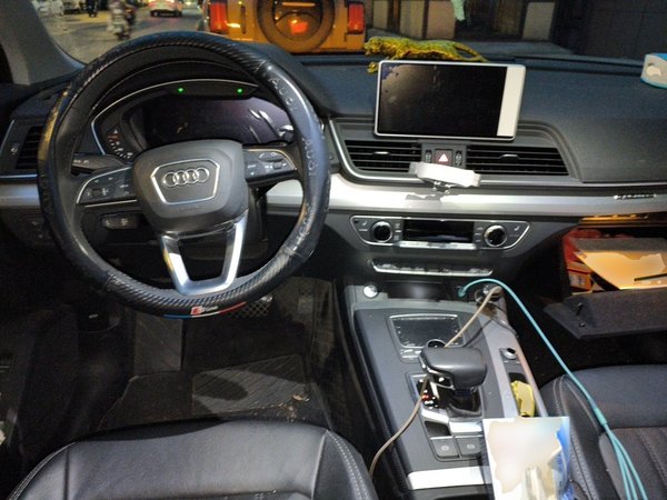 Audi Q5L 2020, 45300 км, за 28742 USD - фото 10