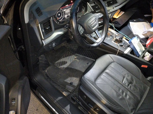 Audi Q5L 2020, 45300 км, за 28742 USD - фото 17