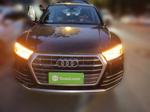 Audi Q5L 2020, 45300 км, за 28742 USD