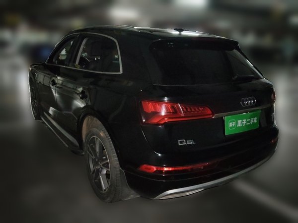 Audi Q5L 2020, 52699 км, за 24545 USD