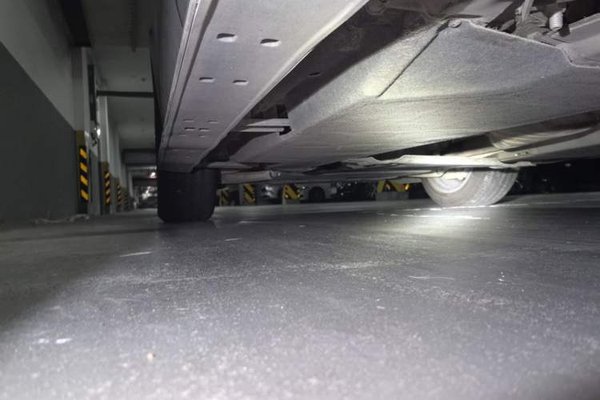 Audi Q5L 2020, 60199 км, за 22964 USD - фото 16