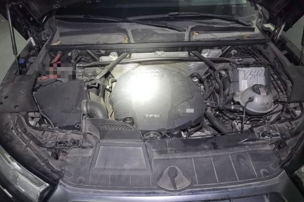 Audi Q5L 2020, 60199 км, за 22964 USD - фото 9