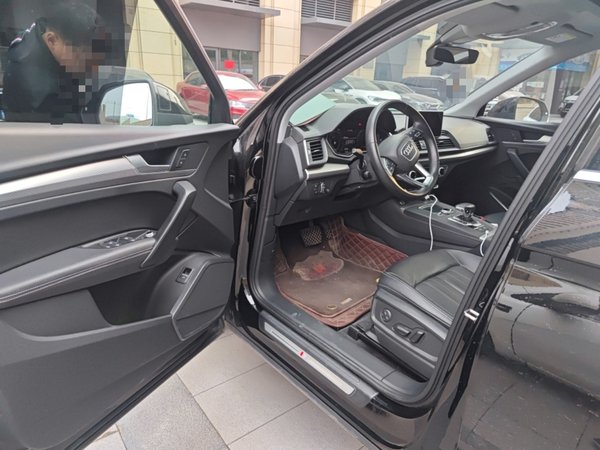 Audi Q5L 2020, 68500 км, за 28374 USD - фото 20
