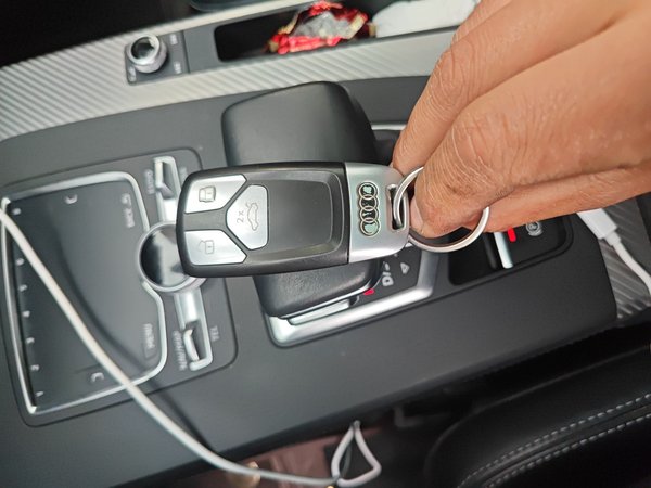 Audi Q5L 2020, 68500 км, за 28374 USD - фото 14