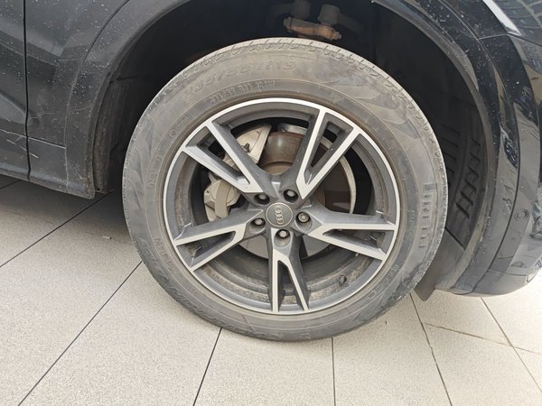 Audi Q5L 2020, 68500 км, за 28374 USD - фото 7