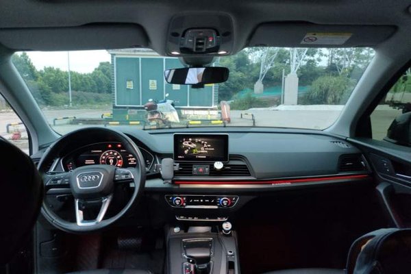 Audi Q5L 2020, 97300 км, за 21712 USD - фото 9