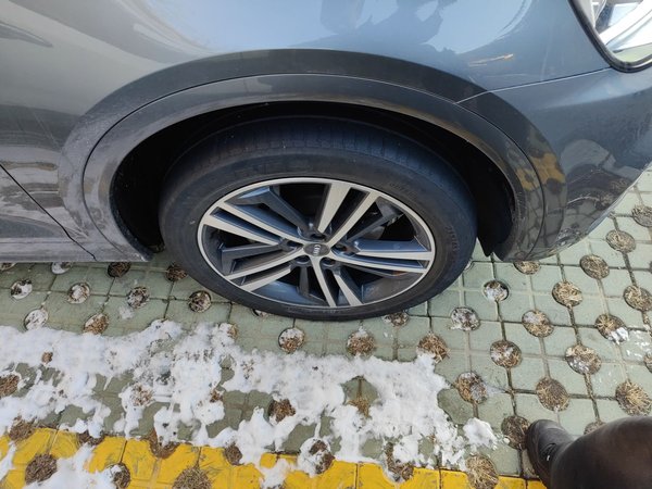 Audi Q5L 2020, 61500 км, за 31309 USD - фото 8