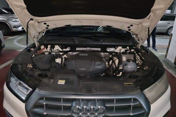 Audi Q5L 2020, 97900 км, за 21680 USD - фото 17