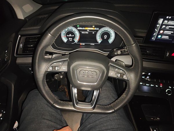 Audi Q5L 2021, 91700 км, за 28306 USD - фото 9