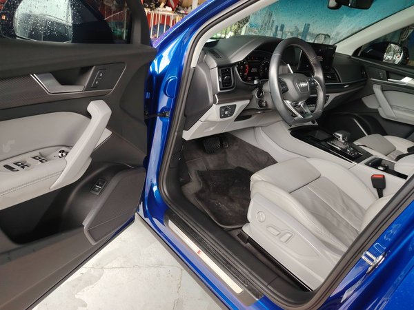 Audi Q5L 2021, 60599 км, за 27755 USD - фото 21