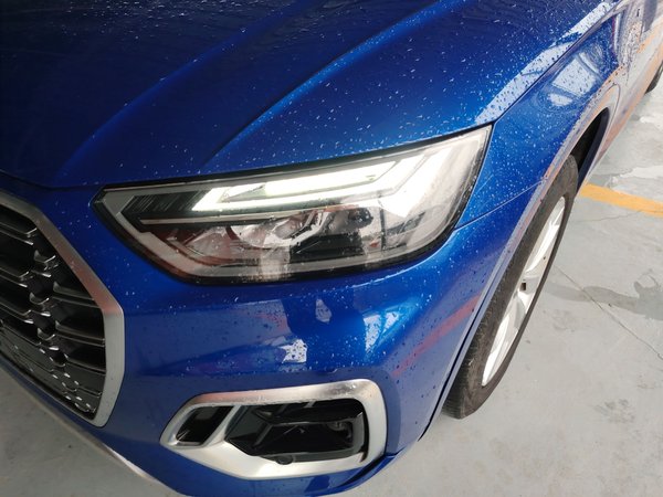 Audi Q5L 2021 40 TFSI Luxury Dynamic Edition, 2021 года