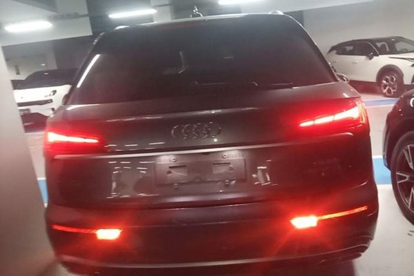 Audi Q5L 2021, 101400 км, за 24656 USD - фото 6
