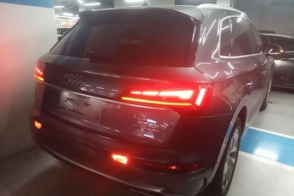 Audi Q5L 2021, 101400 км, за 24656 USD - фото 7