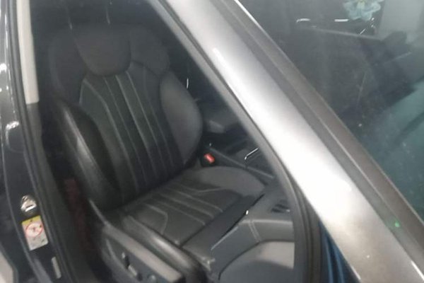 Audi Q5L 2021, 101400 км, за 24656 USD - фото 19