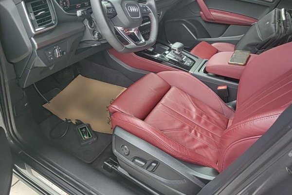 Audi Q5L 2021, 62500 км, за 26366 USD - фото 17