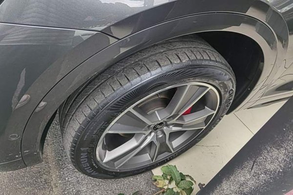 Audi Q5L 2021, 62500 км, за 26366 USD - фото 10