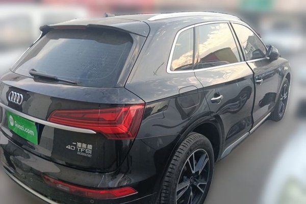 Audi Q5L 2022, 11000 км, за 33127 USD - фото 6