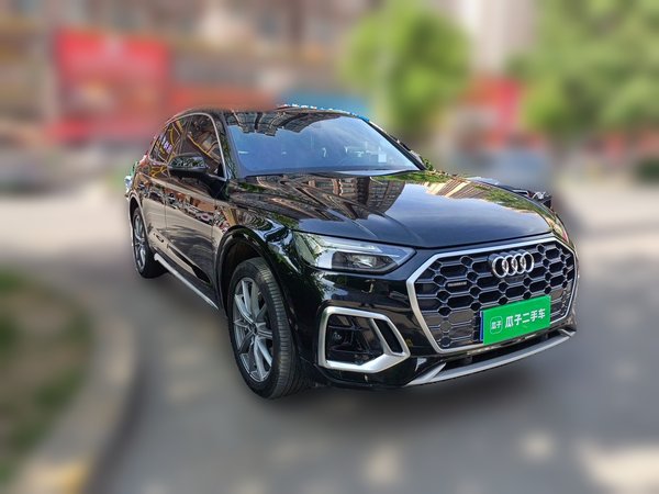 Audi Q5L 2022, 40599 км, за 33176 USD