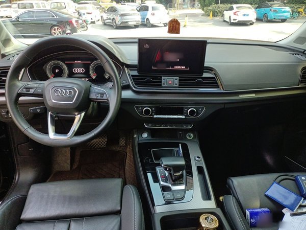 Audi Q5L 2022, 40599 км, за 33176 USD - фото 10
