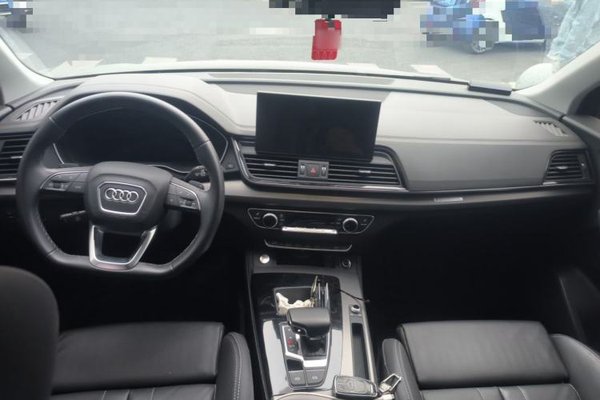 Audi Q5L 2022, 49900 км, за 32581 USD - фото 10