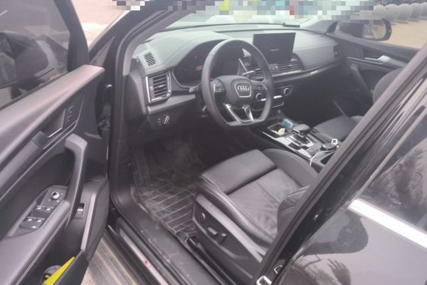 Audi Q5L 2022, 49900 км, за 32581 USD - фото 17