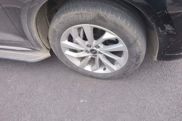 Audi Q5L 2022, 49900 км, за 32581 USD - фото 8