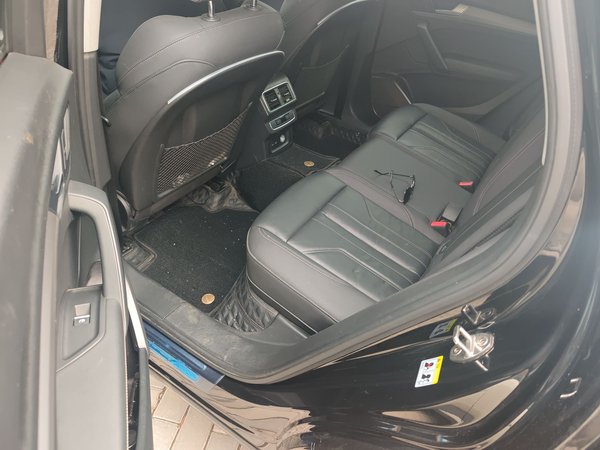 Audi Q5L 2022, 64100 км, за 27804 USD - фото 18