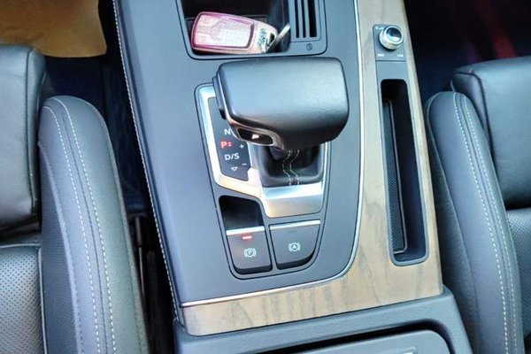 Audi Q5L 2022, 76900 км, за 29924 USD - фото 22