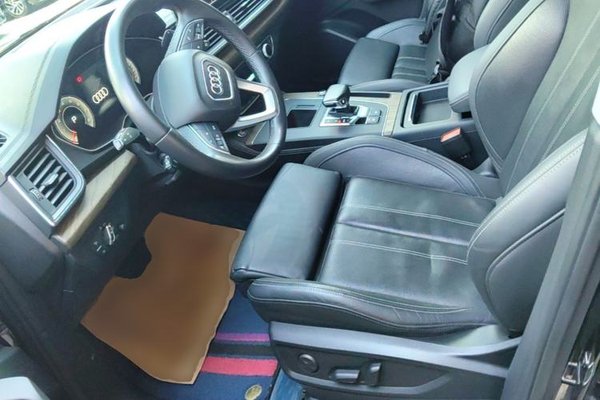 Audi Q5L 2022, 76900 км, за 29924 USD - фото 23