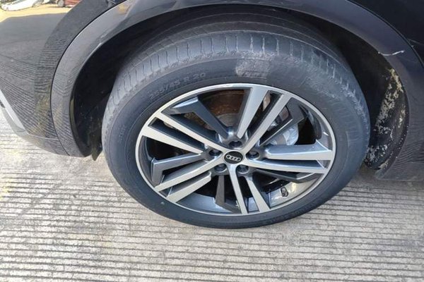 Audi Q5L 2022, 76900 км, за 29924 USD - фото 8