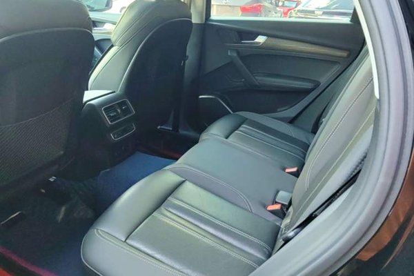 Audi Q5L 2022, 76900 км, за 29924 USD - фото 25