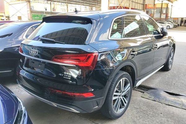 Audi Q5L 2022, 76900 км, за 29924 USD - фото 6