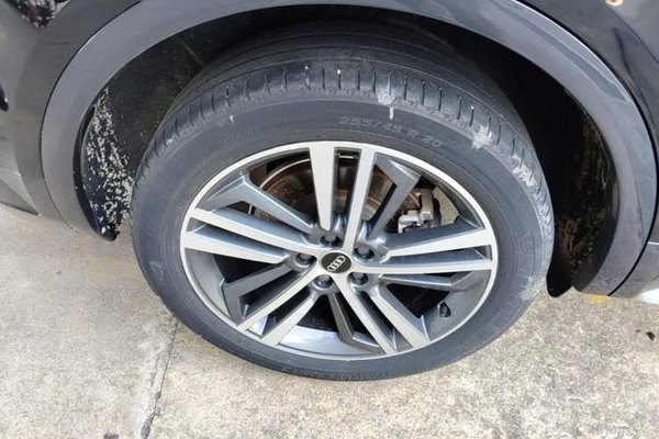 Audi Q5L 2022, 76900 км, за 29924 USD - фото 10