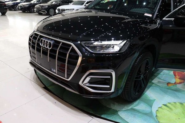 Audi Q5L 2022, 82900 км, за 28489 USD