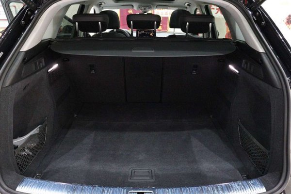 Audi Q5L 2022, 82900 км, за 28489 USD - фото 15