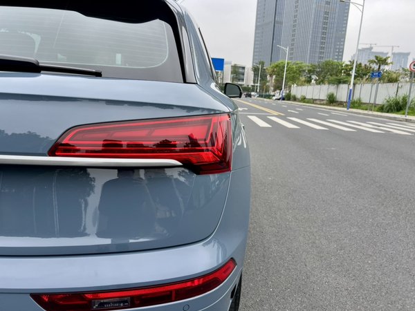 Audi Q5L 2022, 59800 км, за 30966 USD - фото 10