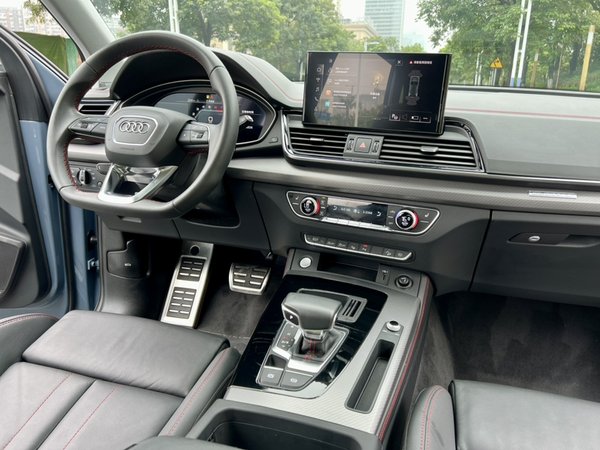 Audi Q5L 2022, 59800 км, за 30966 USD - фото 16
