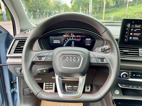 Audi Q5L 2022, 59800 км, за 30966 USD - фото 13