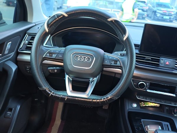 Audi Q5L 2023, 71300 км, за 29865 USD - фото 11