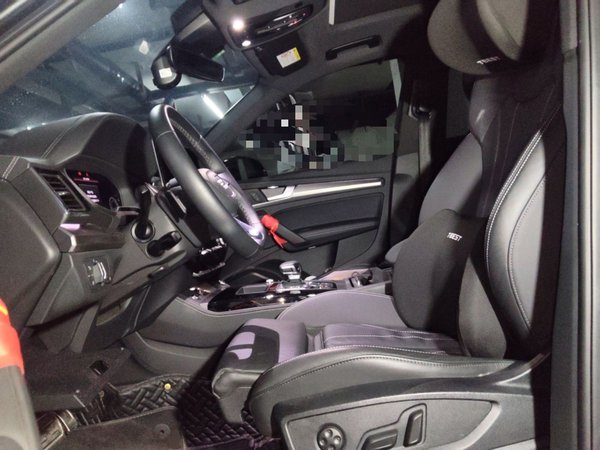 Audi Q5L 2023, 22500 км, за 34637 USD - фото 20