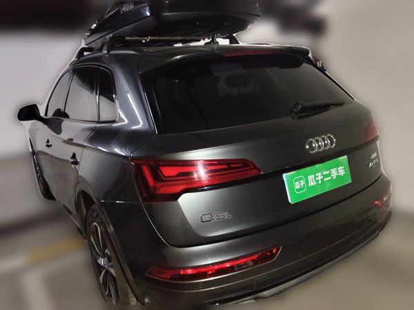 Audi Q5L 2023, 22500 км, за 34637 USD