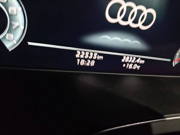 Audi Q5L 2023, 22500 км, за 34637 USD - фото 16